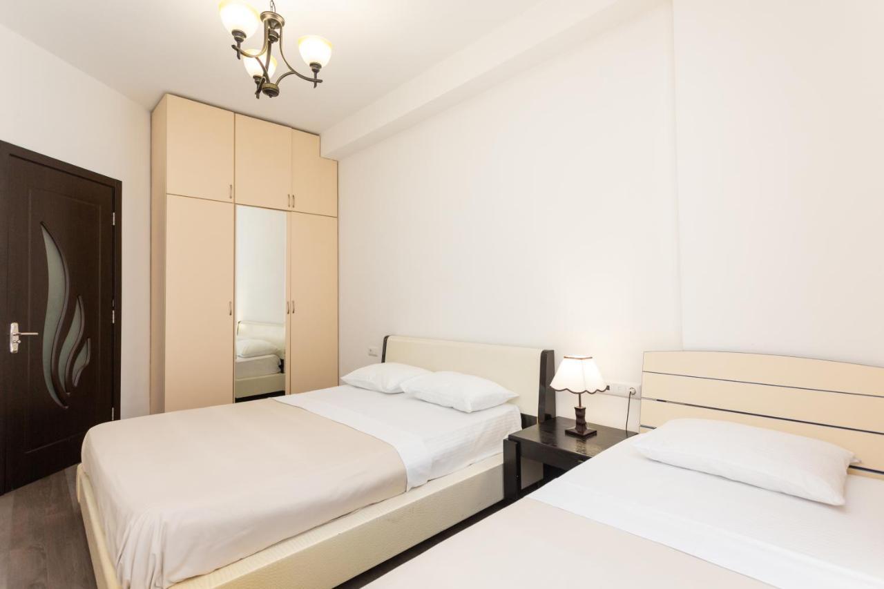Two Bedroom Apartment In The City Center Tbilisi Exteriér fotografie